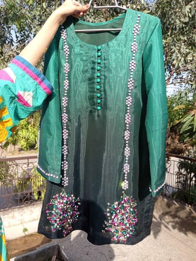 Pure sheesha silk hand embroidered 3 pc suit