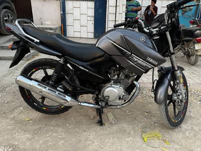 Yamaha YBR 125 2015