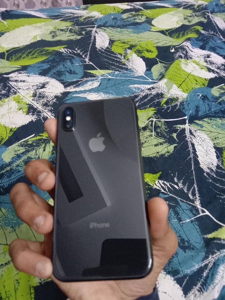 Apple iPhone X 1