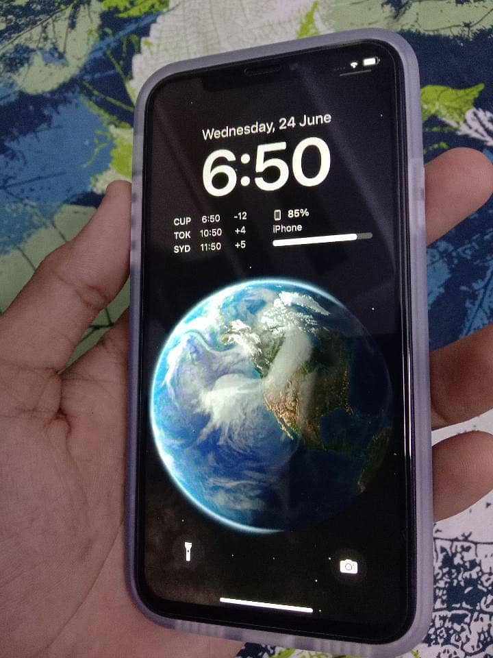 Apple iPhone X 10