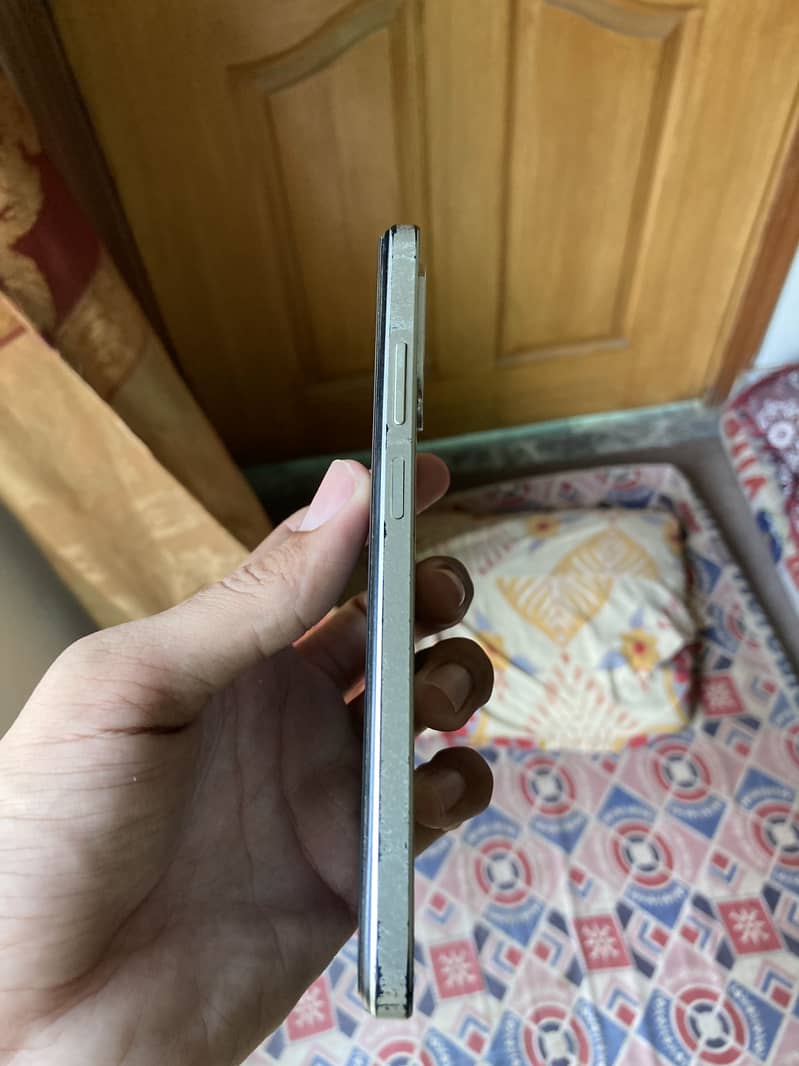 OPPO A38 2