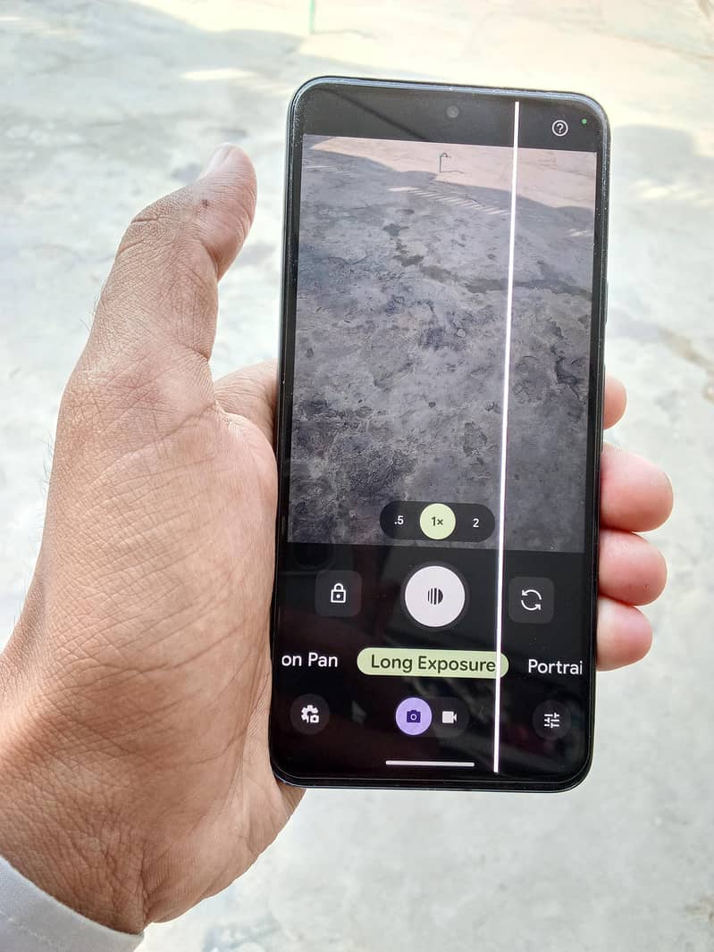 Google Pixel 8 2