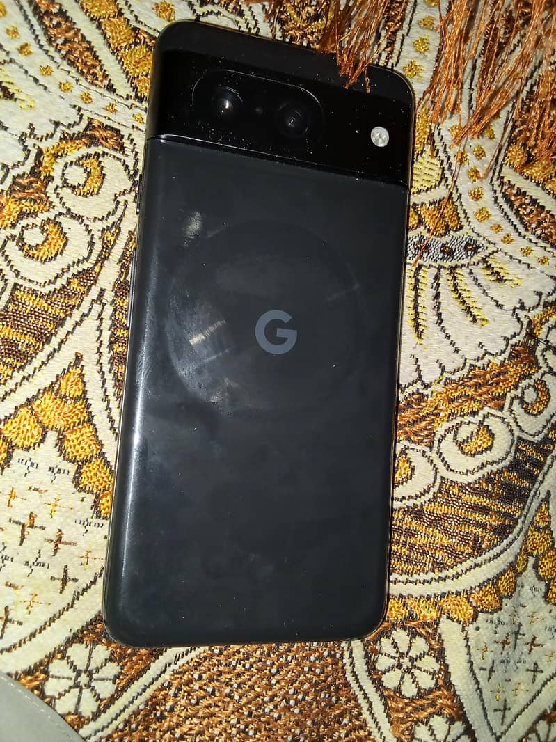 Google Pixel 8 3