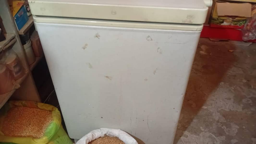 deep freezer 0