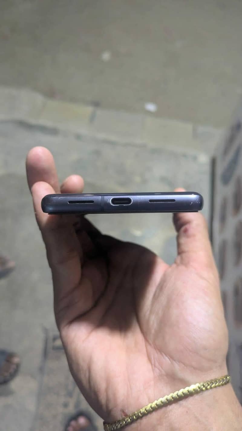 Google Pixel 7 3