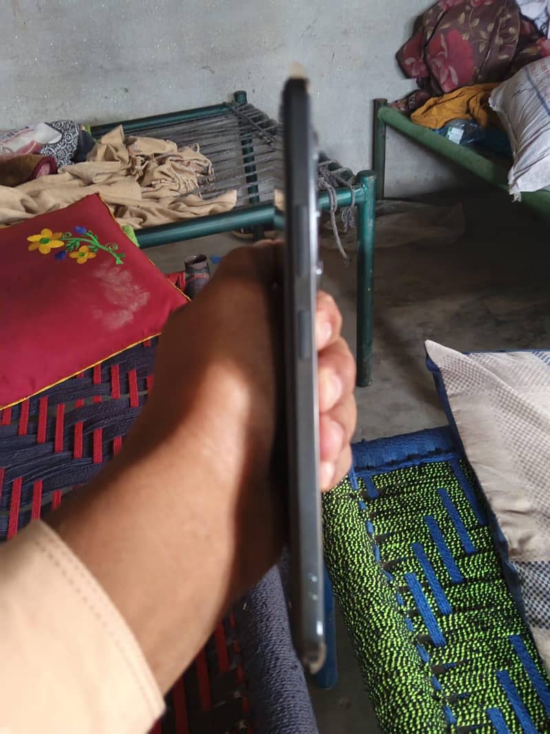 Itel S25 1