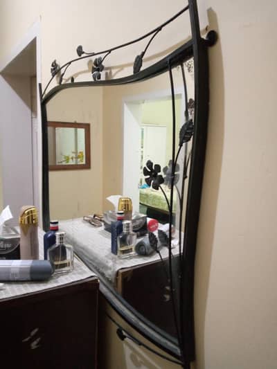 Used Mirrors for Sale (combined not single) each cost 3000 RS.