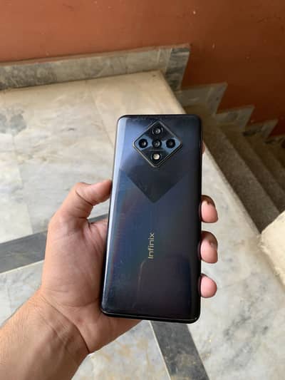 Infinix Zero 8