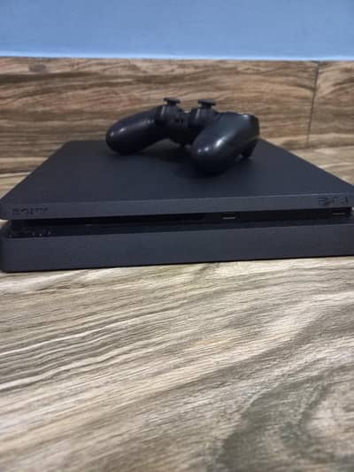 PS4 Slim NonJailBreak