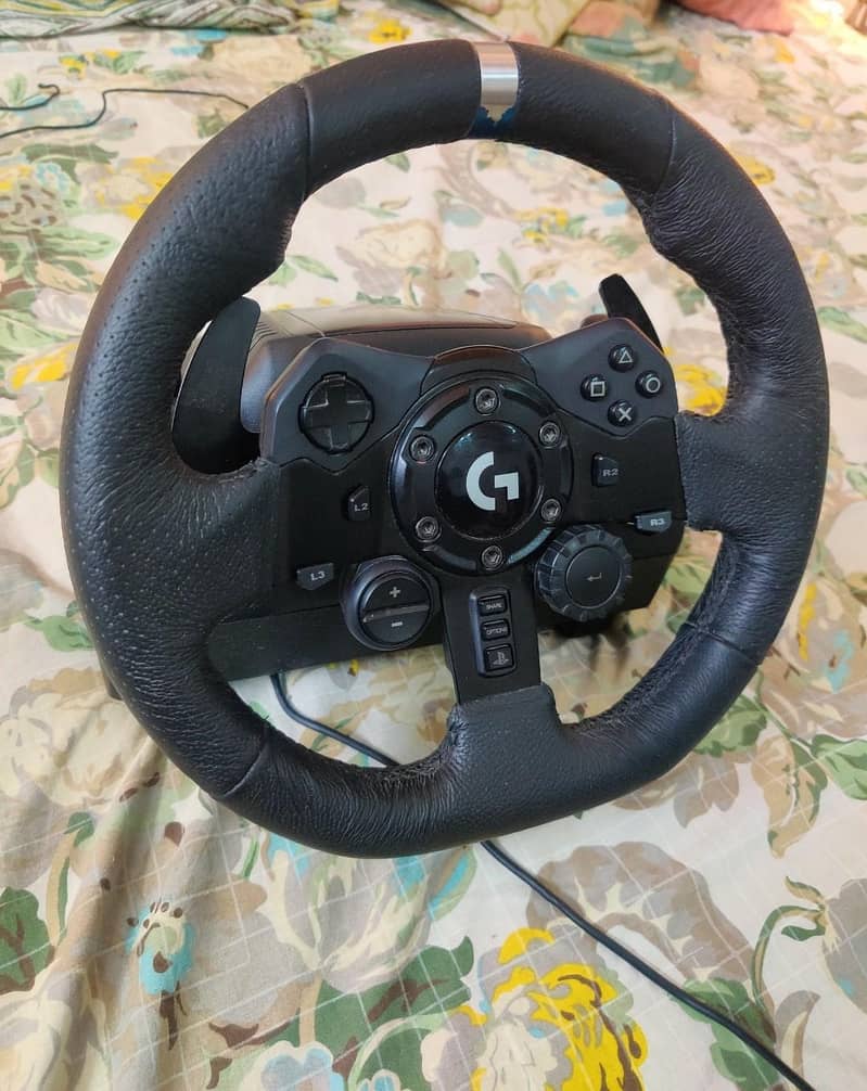 Logitech G923 5