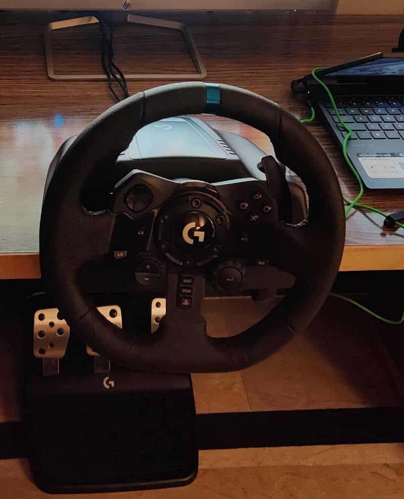 Logitech G923 7