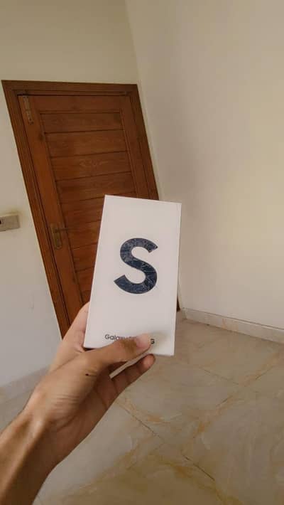 Samsung Mobile S21 FE