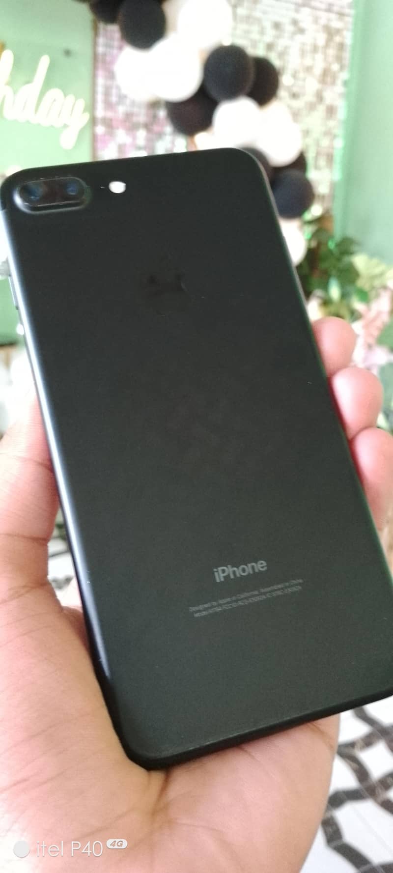Apple iPhone 7 Plus 0