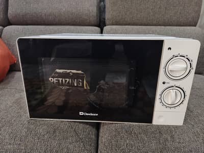 Dawlance Microwave