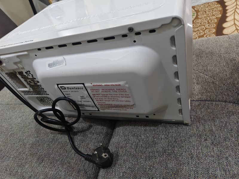 Dawlance Microwave 3