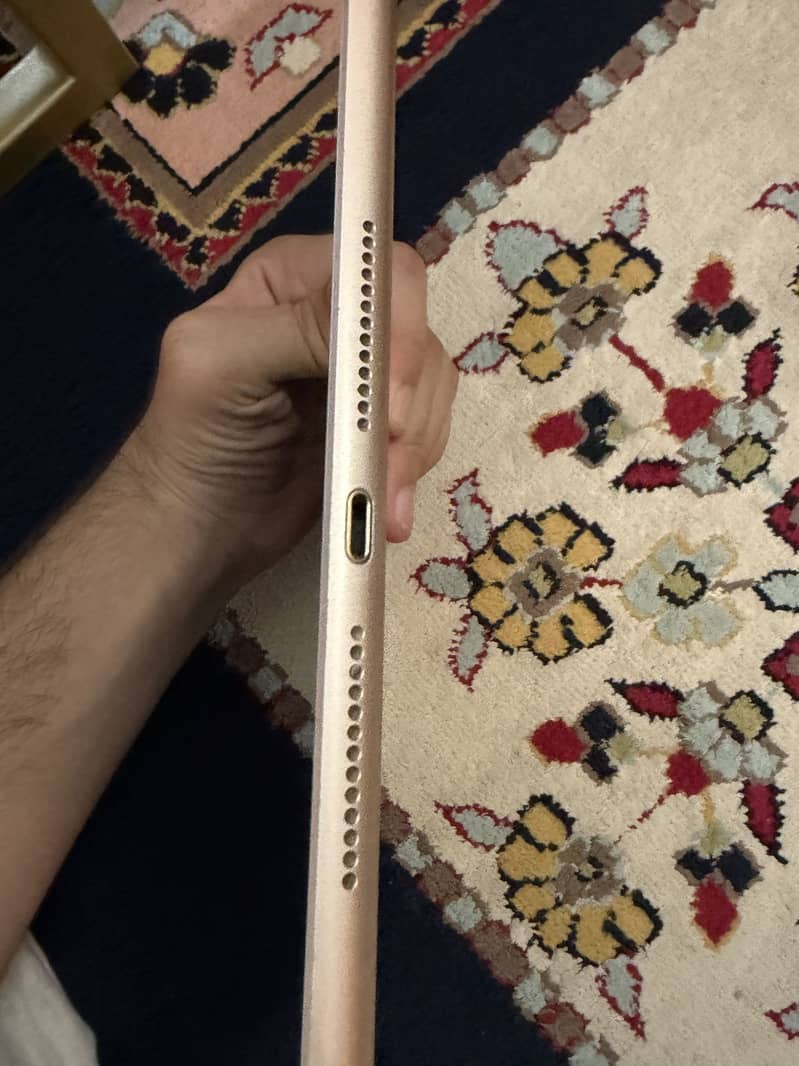 iPad 7th Generation 6