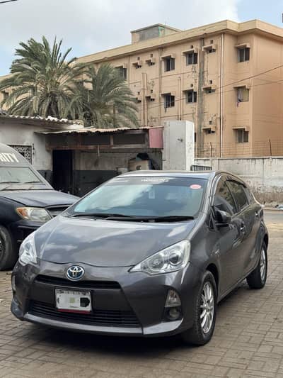 Toyota Aqua 2013