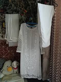 M, size  sha posh beautiful fully embroidered luxury dress