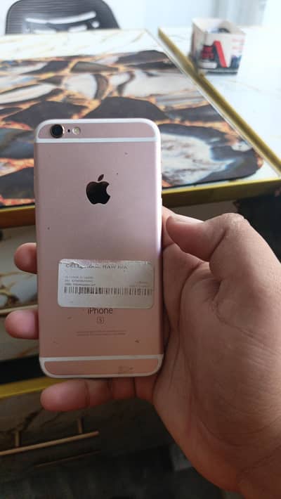 Apple iPhone 6S