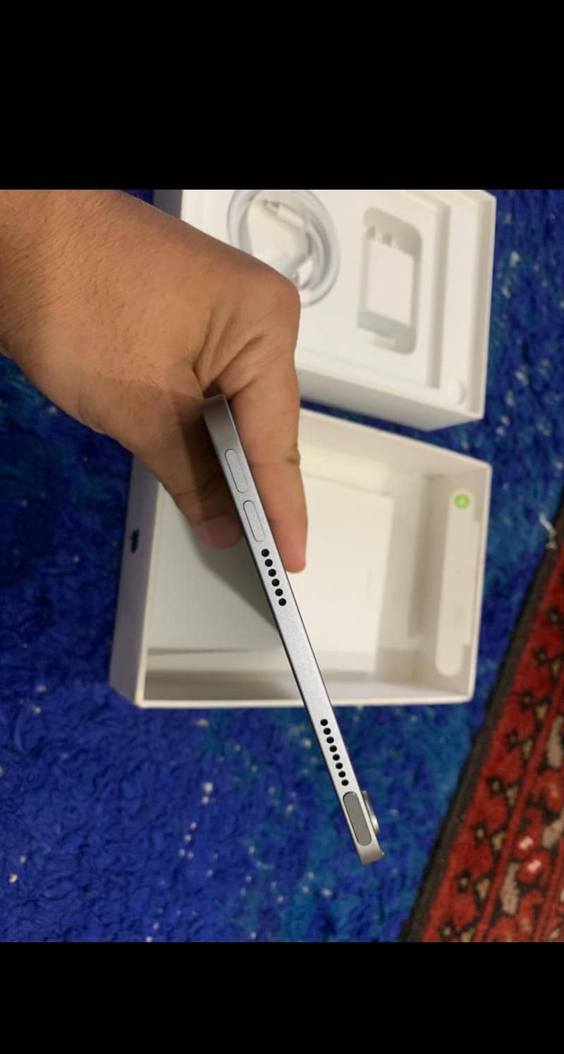 iPad mini  A17 pro 10