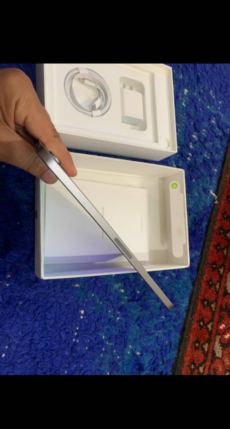 iPad mini  A17 pro 11