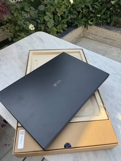 LG Gram Laptop (Core Ultra 7, 32GB RAM, 1TB SSD) Box Packed