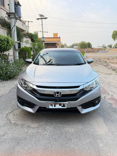 Honda Civic 1.8 Automatic.