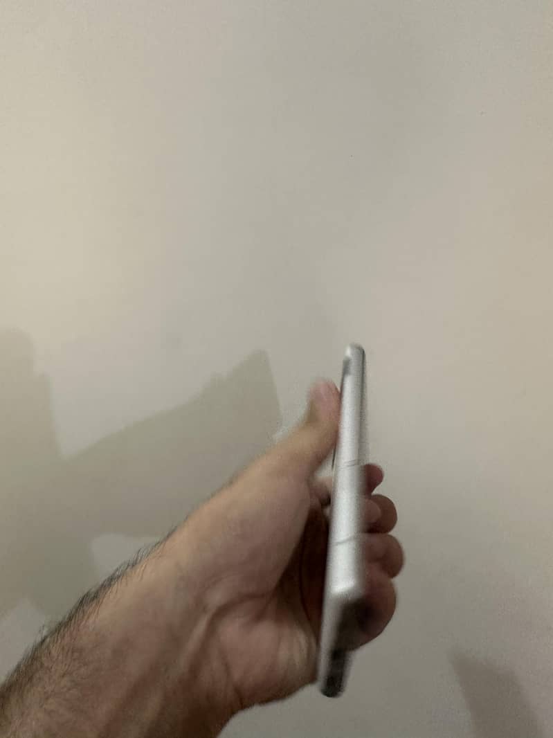 Google Pixel 7a 3