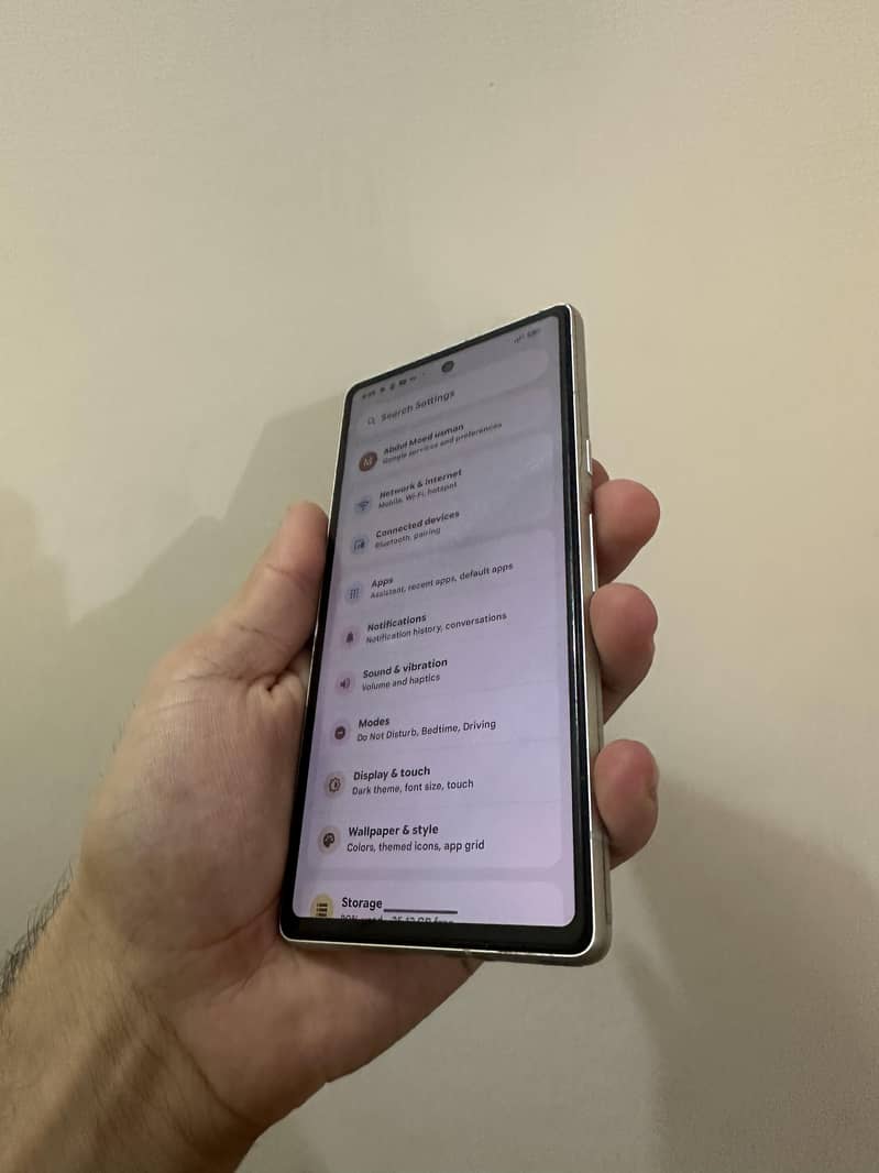 Google Pixel 7a 5