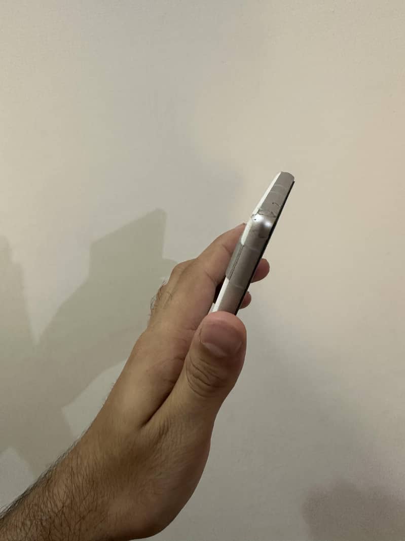 Google Pixel 7a 6