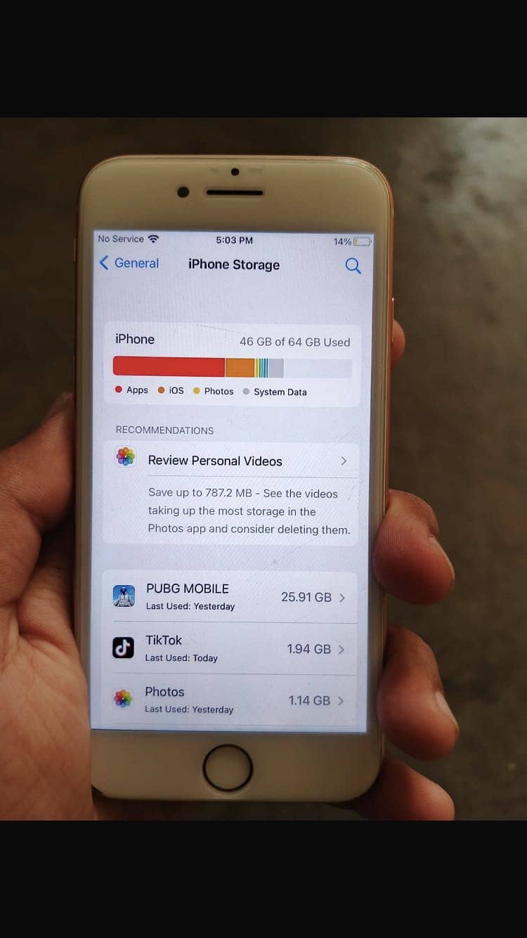 Apple iPhone 8 3