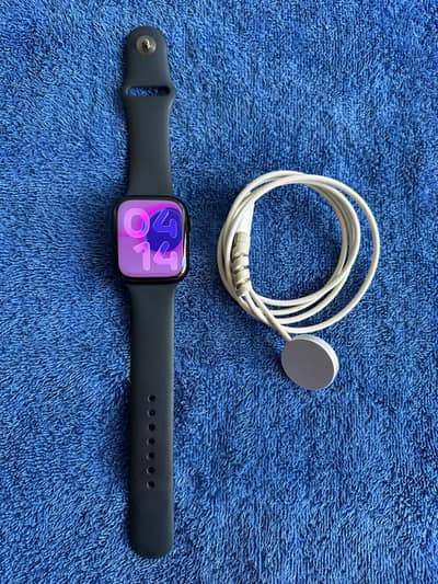 Apple Smart Watch 8 Series with GPS