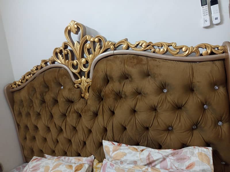 Bed and dressing 1