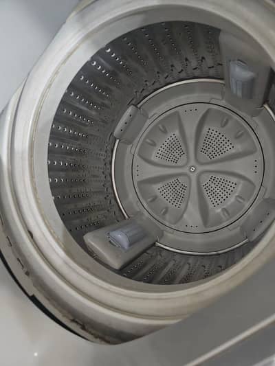 haier automatics 9kg machine