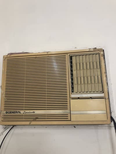 General. Ac 1.5ton in orignal gas and compressor