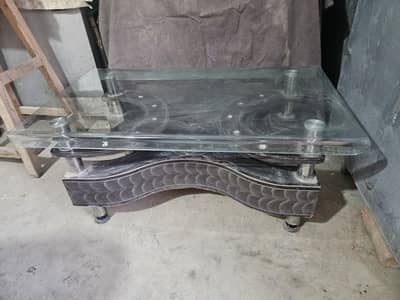 Center Table with Edge Glass