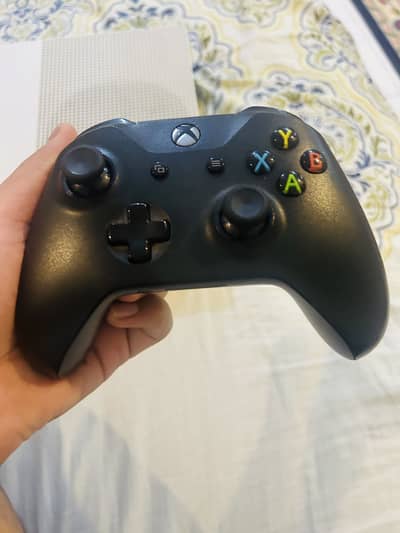 Xbox one s or x controler