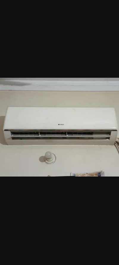 gree ac 1,5 ton simple