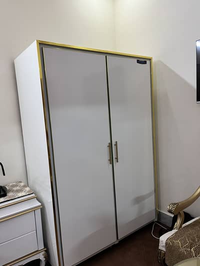 Wardrobes Almari for kids