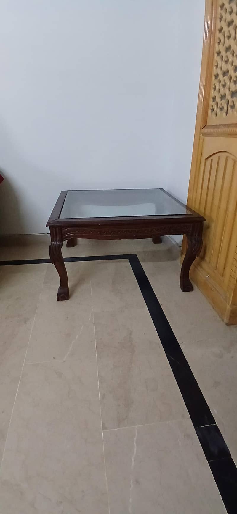 centre table and side table 3