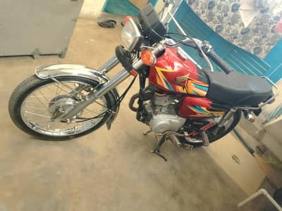 Honda CG-125 2015