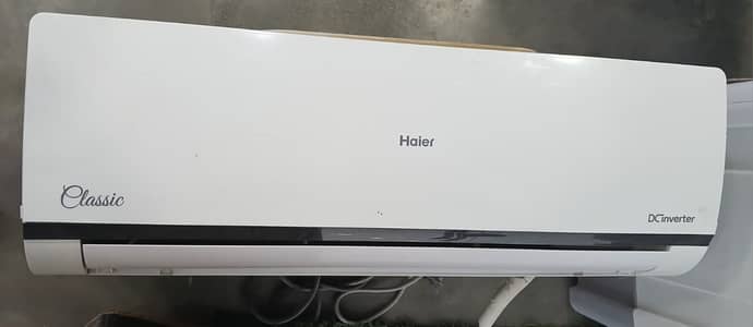 Haier 1.5-Ton Classic Inverter AC (model HSU-18HFCP)