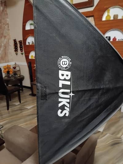Professional LED Video Light - Excellent Condition