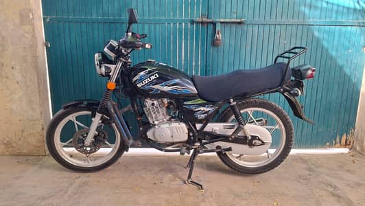 Suzuki GS 150 SE