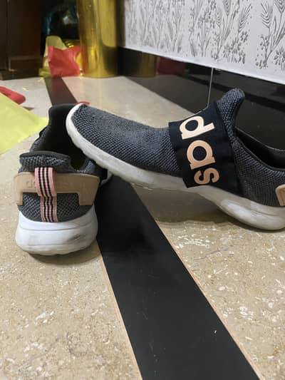 Adidas sketchers