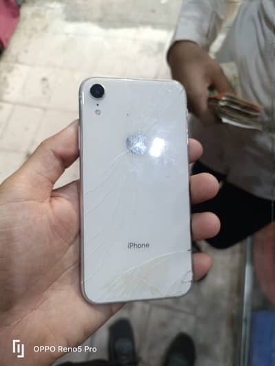 Apple iPhone XR