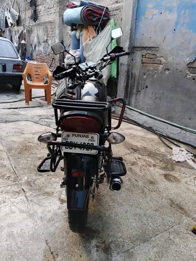 Suzuki gs 150