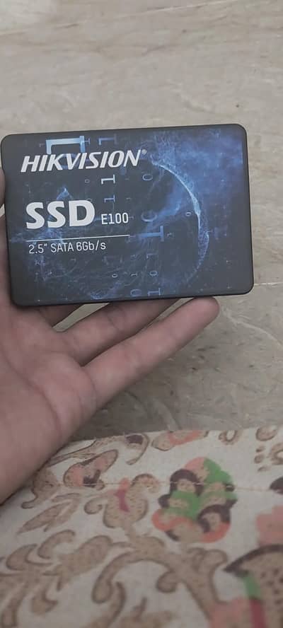 New 128 gb ssd 10/10 100 health