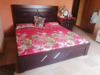 king size bed