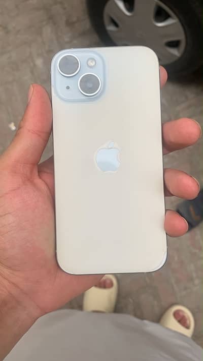 Apple iPhone 15